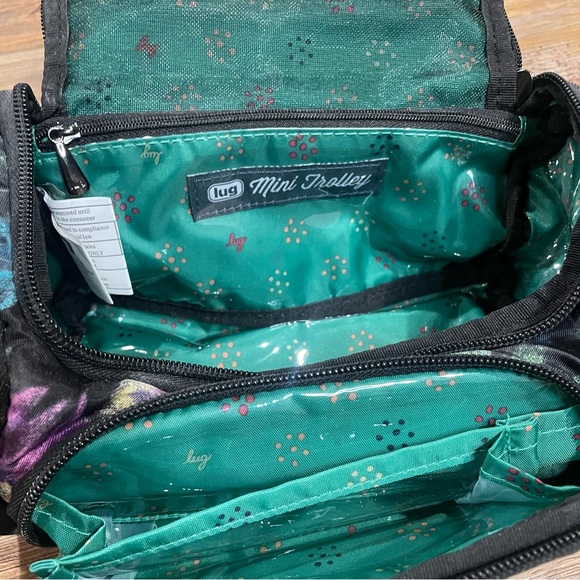 Lug Mini Trolley Pretty Floral Makeup Toiletry Bag Travel Lightweight NWOT - Picture 6 of 7
